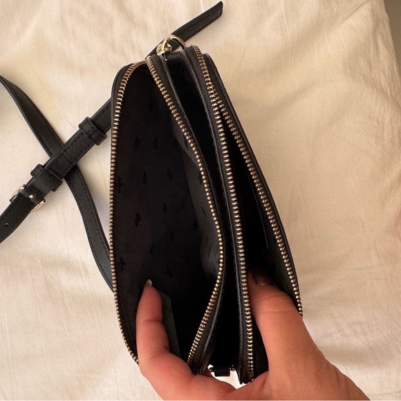 Kate Spade Elegant Black Crossbody Bag - Picture 3 of 4